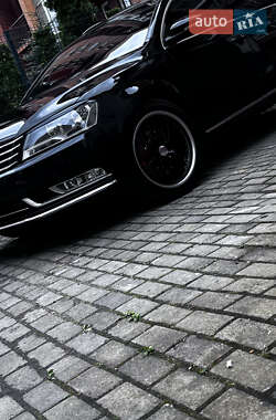 Универсал Volkswagen Passat 2014 в 