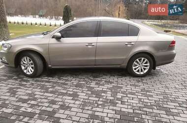 Седан Volkswagen Passat 2014 в 