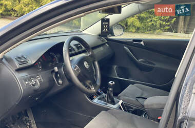 Седан Volkswagen Passat 2007 в 