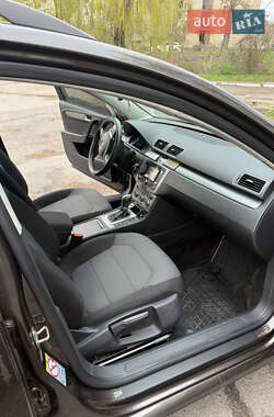 Универсал Volkswagen Passat 2013 в 