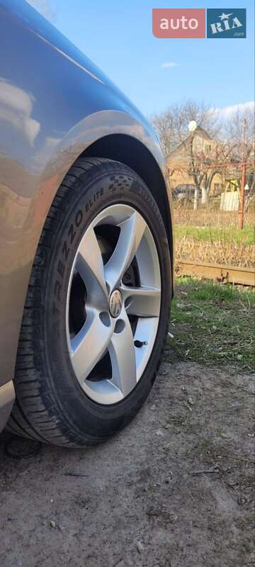 Универсал Volkswagen Passat 2011 в Полтаве фото 6 Универсал Volkswagen Passat 2011 в Полтаве