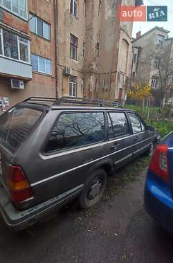 Універсал Volkswagen Passat 1987 в 