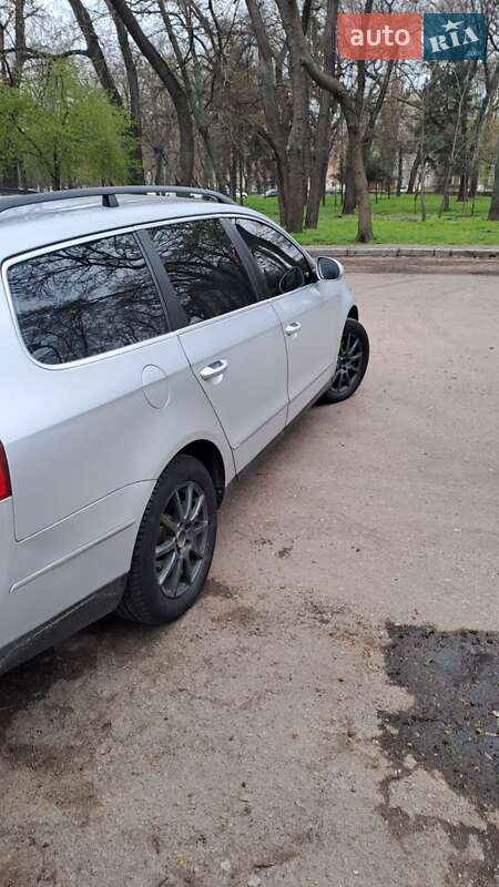 Универсал Volkswagen Passat 2007 в Одессе