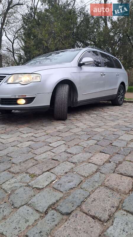 Универсал Volkswagen Passat 2007 в Одессе