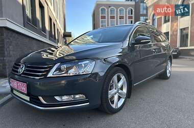 Универсал Volkswagen Passat 2012 в 