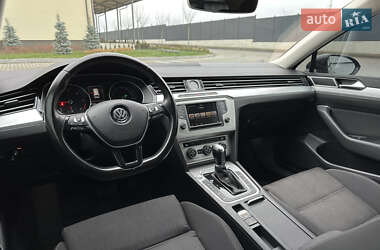Универсал Volkswagen Passat 2015 в 