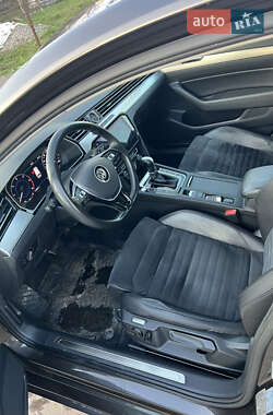 Универсал Volkswagen Passat 2017 в 