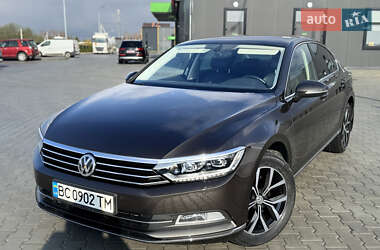 Седан Volkswagen Passat 2017 в 