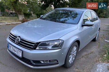 Седан Volkswagen Passat 2011 в 