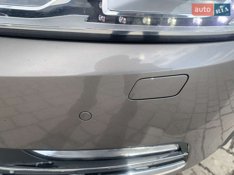 Универсал Volkswagen Passat 2011 в Львове