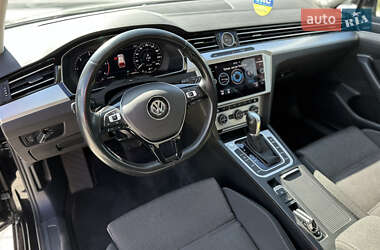Універсал Volkswagen Passat 2019 в 