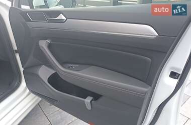 Універсал Volkswagen Passat 2018 в 