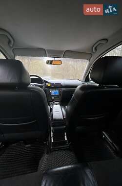 Седан Volkswagen Passat 2000 в 