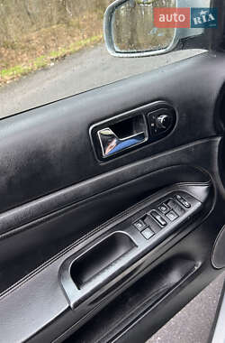 Седан Volkswagen Passat 2000 в 