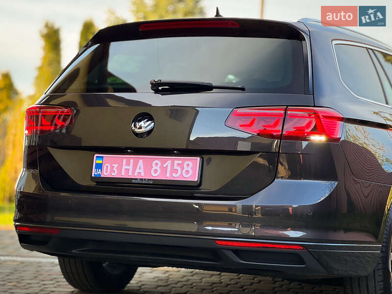 Универсал Volkswagen Passat 2020 в Дрогобыче