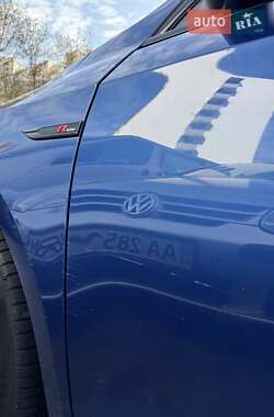 Седан Volkswagen Passat 2017 в 