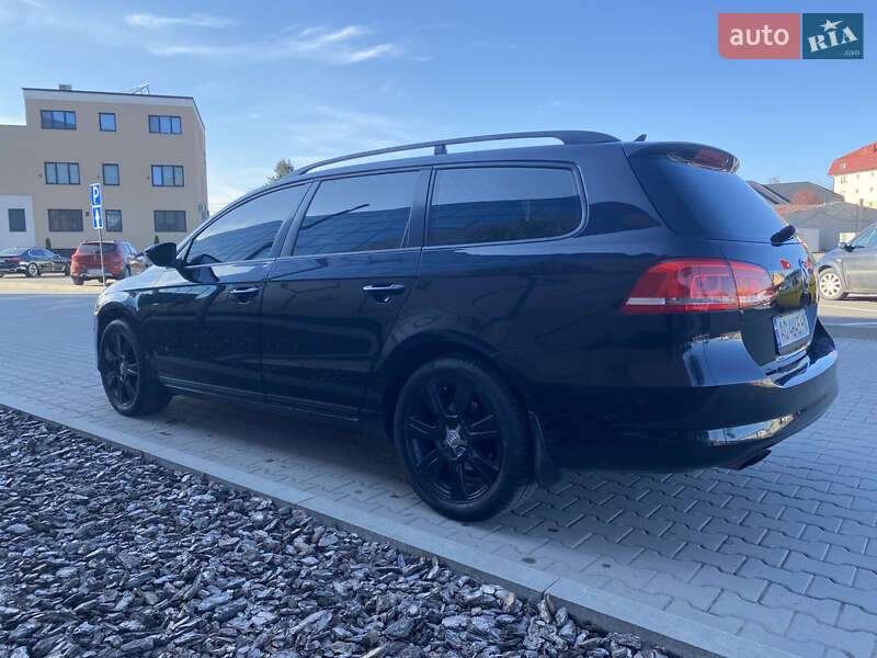 Універсал Volkswagen Passat 2013 в Мукачевому