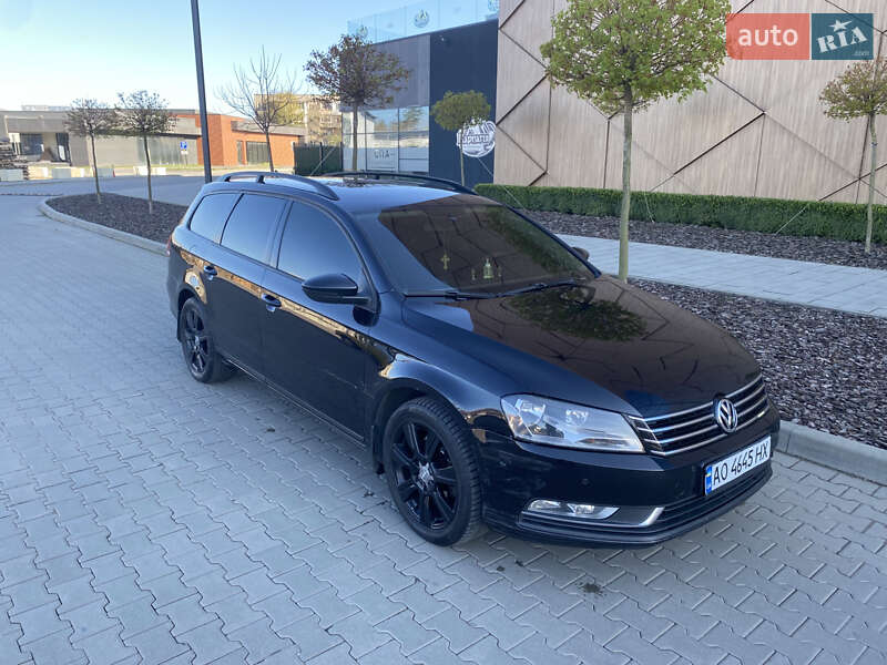 Універсал Volkswagen Passat 2013 в Мукачевому