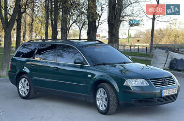 Универсал Volkswagen Passat 2002 в 
