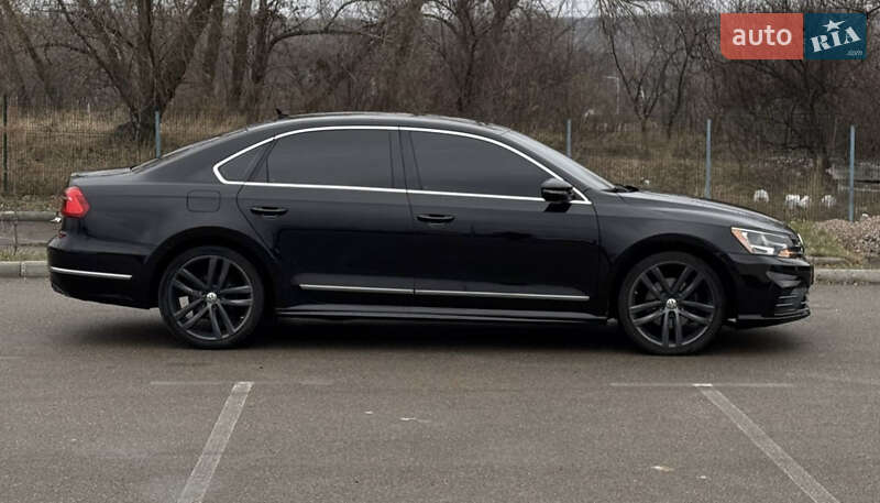 Седан Volkswagen Passat 2016 в Києві фото 3 Седан Volkswagen Passat 2016 в Києві