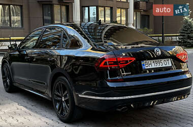 Седан Volkswagen Passat 2017 в 