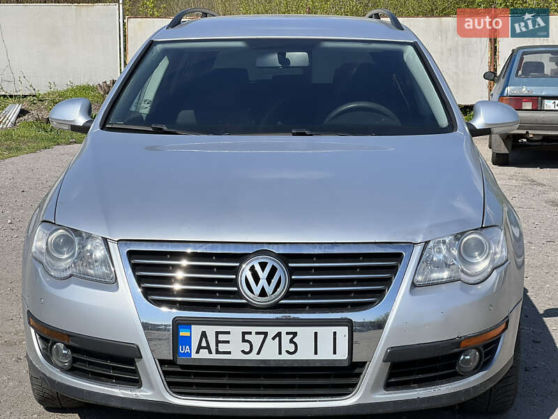 Універсал Volkswagen Passat 2007 в Дніпрі