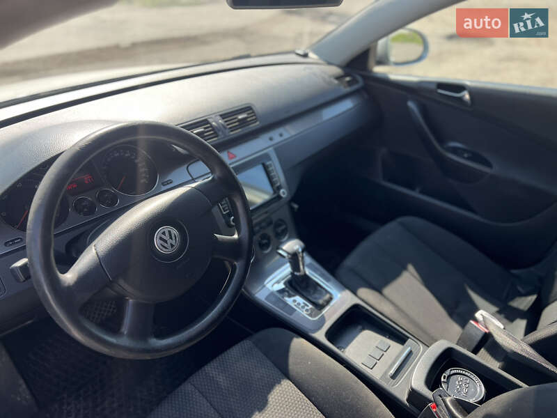 Універсал Volkswagen Passat 2007 в Дніпрі