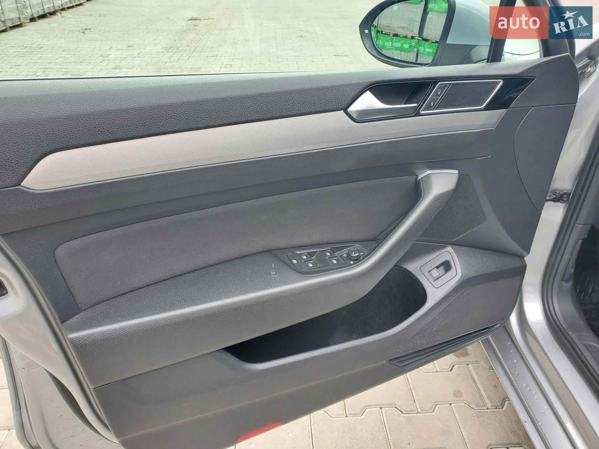 2017 Volkswagen Passat - мініатюра 12