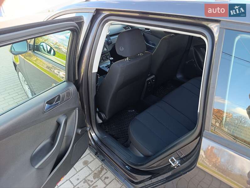 Универсал Volkswagen Passat 2006 в Полтаве