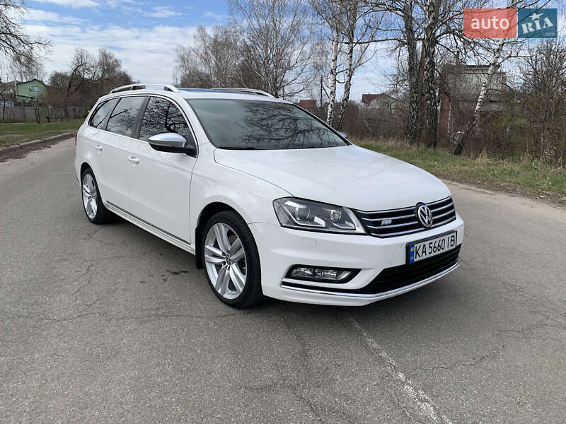 Универсал Volkswagen Passat 2012 в 
