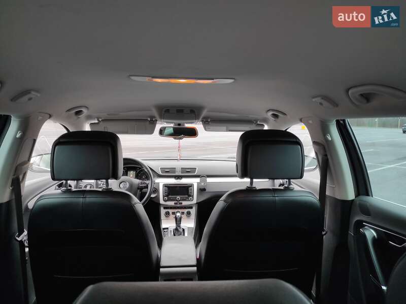 Универсал Volkswagen Passat 2012 в Костополе