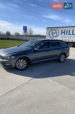 Універсал Volkswagen Passat 2015 в Монастирищеві