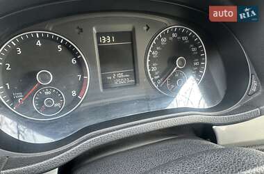 Седан Volkswagen Passat 2011 в 