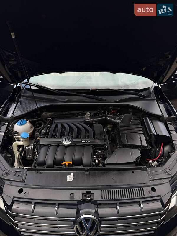 Седан Volkswagen Passat 2013 в Дніпрі