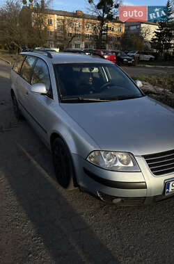 Универсал Volkswagen Passat 2004 в 