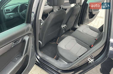 Универсал Volkswagen Passat 2010 в 