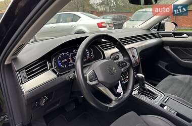 Седан Volkswagen Passat 2021 в 