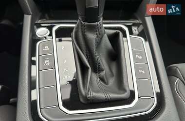 Седан Volkswagen Passat 2021 в 
