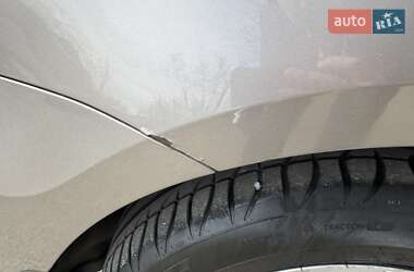 Седан Volkswagen Passat 2011 в 