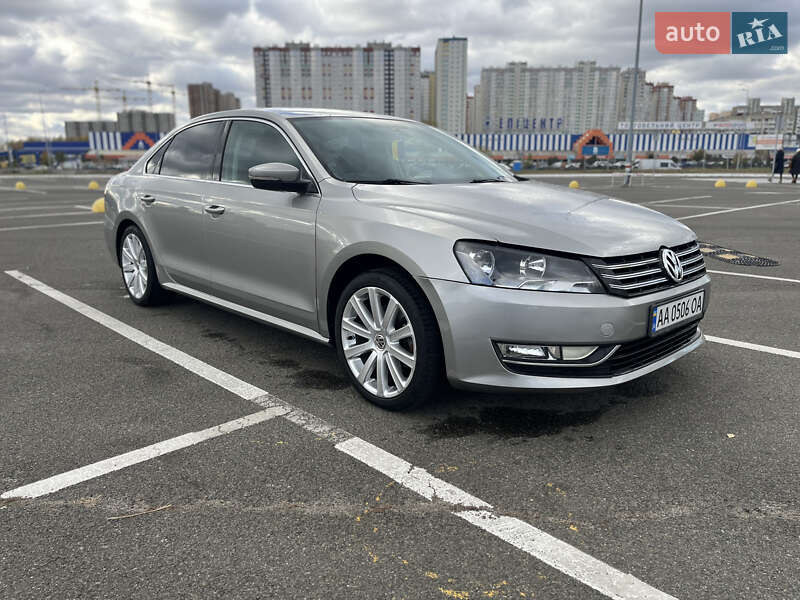 Седан Volkswagen Passat 2013 в 