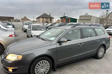 Універсал Volkswagen Passat 2008 в 