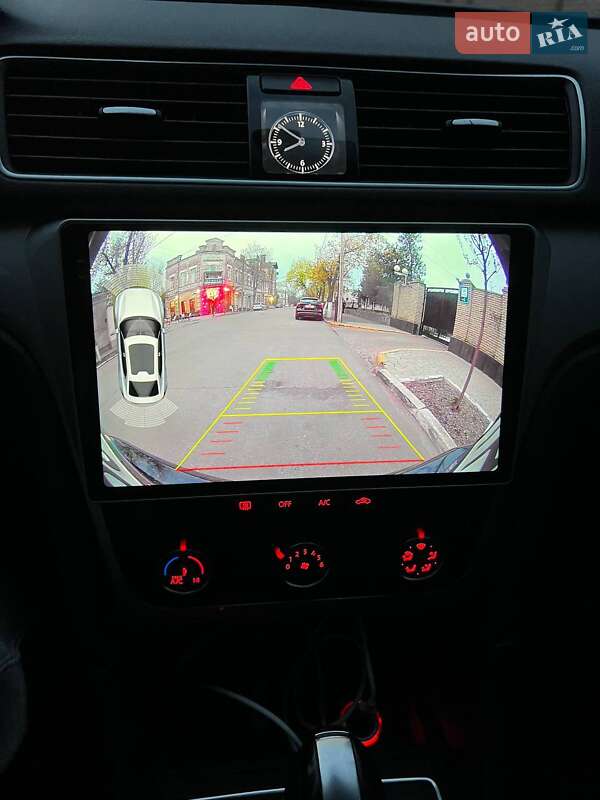 Седан Volkswagen Passat 2012 в Кременчуці