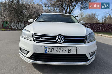Універсал Volkswagen Passat 2012 в Чернігові