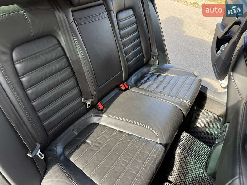 Универсал Volkswagen Passat 2012 в Чернигове