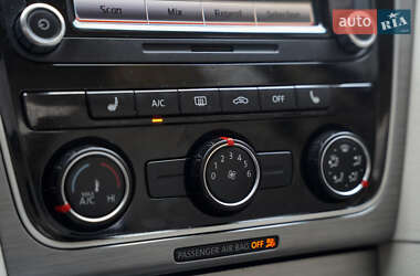 Седан Volkswagen Passat 2014 в 