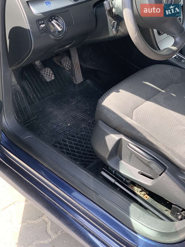 Универсал Volkswagen Passat 2010 в Львове