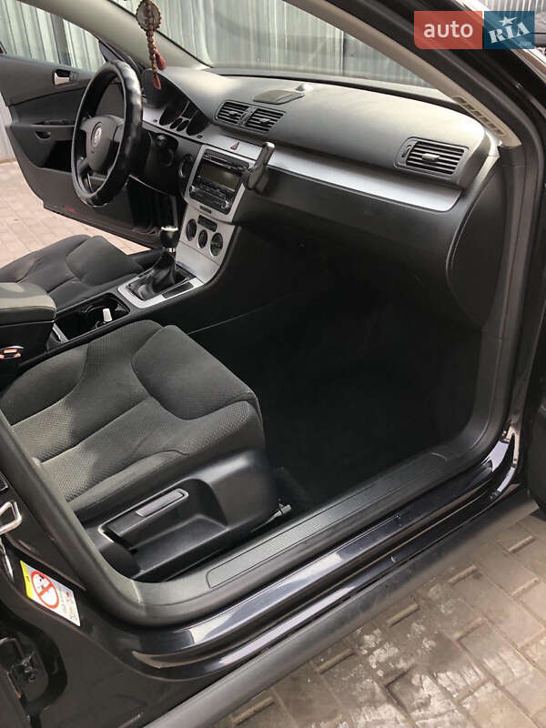Универсал Volkswagen Passat 2008 в Харькове