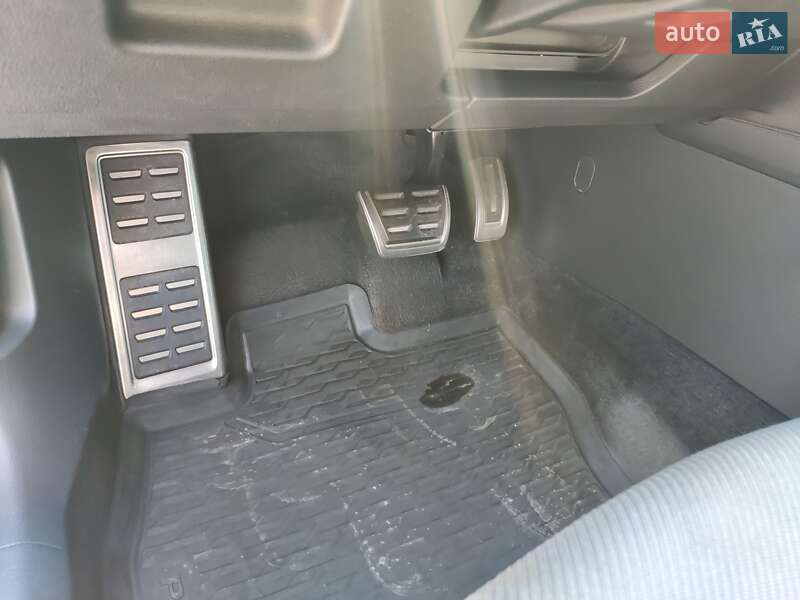 Універсал Volkswagen Passat 2015 в Ковелі