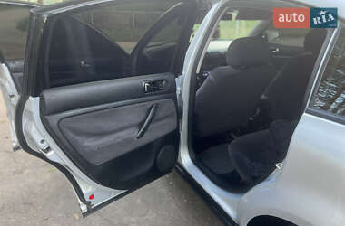 Седан Volkswagen Passat 1998 в 