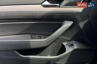 Седан Volkswagen Passat 2018 в 